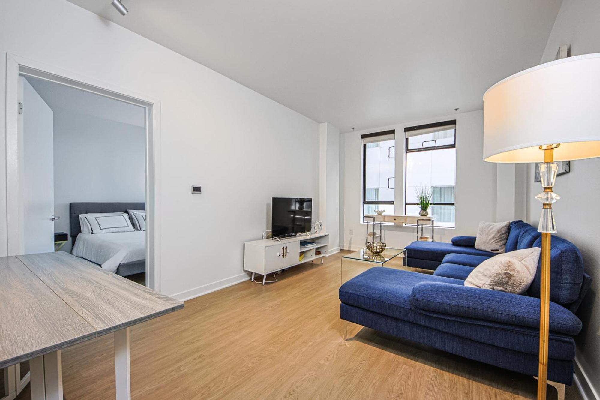 The Carlton- Modern-Luxury 2 Master Suites In Hrt Of Sm Steps To Ocean Ave لوس أنجلوس المظهر الخارجي الصورة